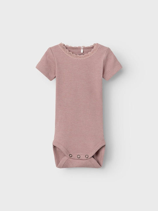 name it baby KAB SS BODY NOOS - Deauville Mauve | Torgunns Barneklær AS