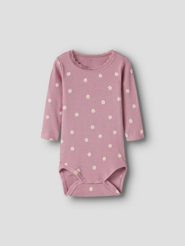 name it baby LAUREL LS Body - Lilas | Torgunns Barneklær AS