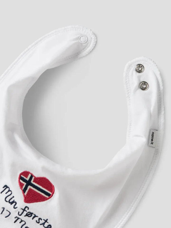 name it baby "min første 17 - Mai" Smekke - Bright White | Torgunns Barneklær AS