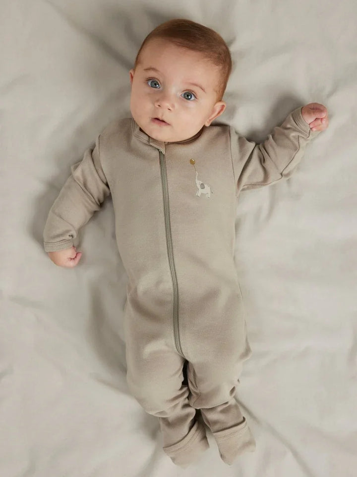 Myk babybody med elefantmotiv, perfekt barneklær for spedbarn 0-8 år