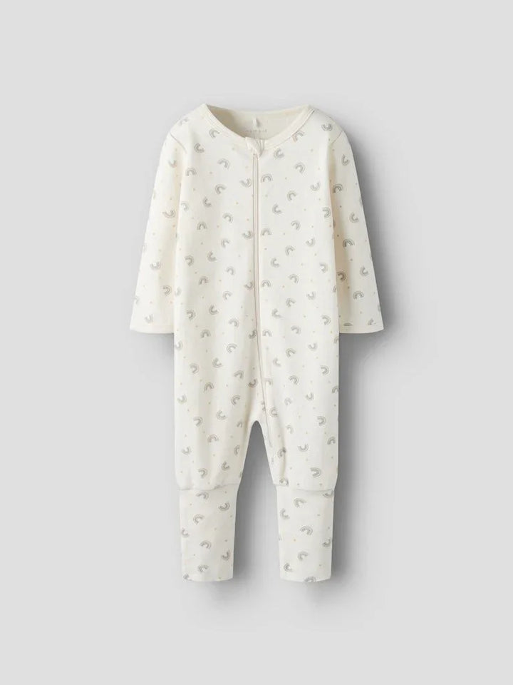 Myk babydrakt med regnbueprint, perfekt for spedbarn og småbarn. Bærekraftig barneklær i ull.