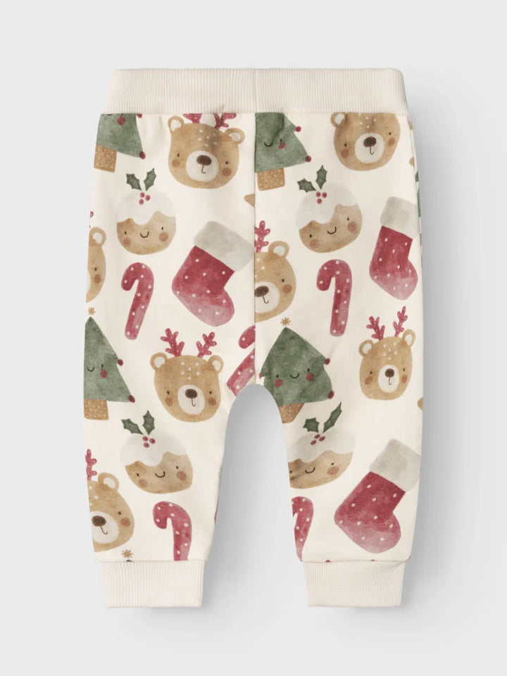 Julepyjamas for baby med nissebjørn, juletre og støvler mønster, myk og bekvem barneklær