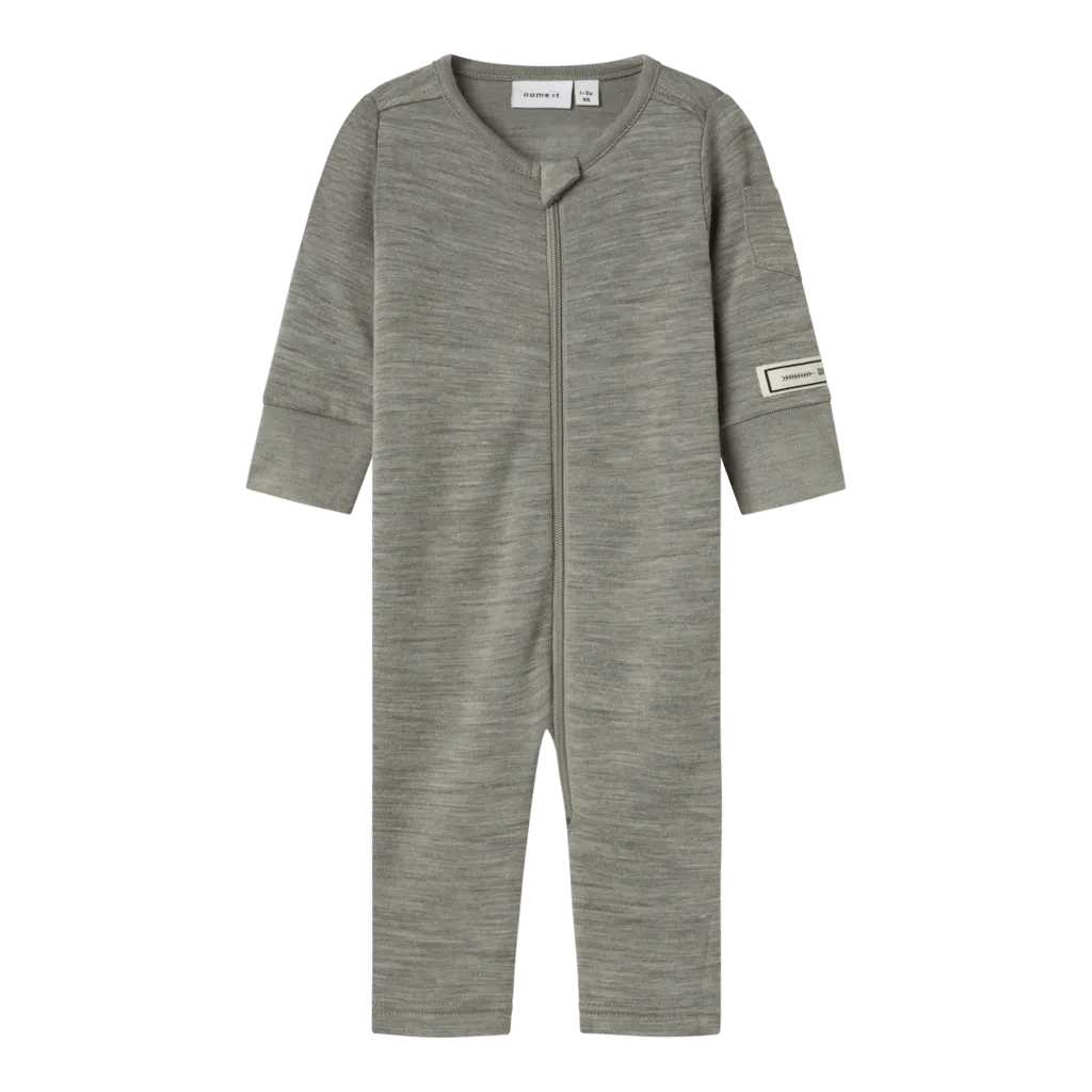 name it baby ULL/BAMBUS | WYLA LS SUIT - Dried Sage | Torgunns Barneklær AS