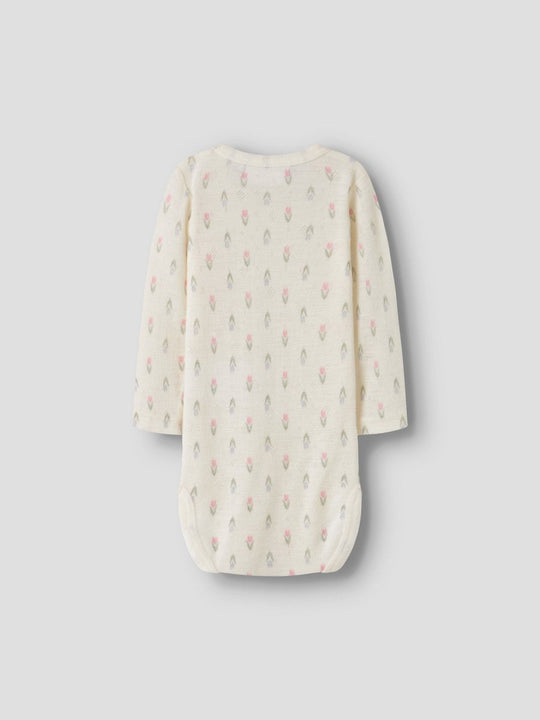 name it baby WANG ull body i merinoull – Coconut Milk | Blomster | Torgunns Barneklær AS