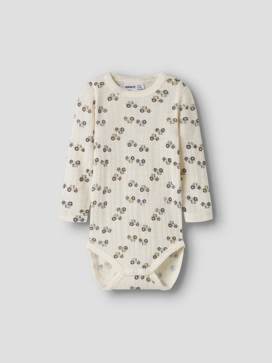 name it baby WANG ull body i merinoull – Coconut Milk | Traktor | Torgunns Barneklær AS