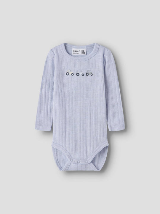 name it baby WANG ull body i merinoull – Zen Blue | Traktor | Torgunns Barneklær AS