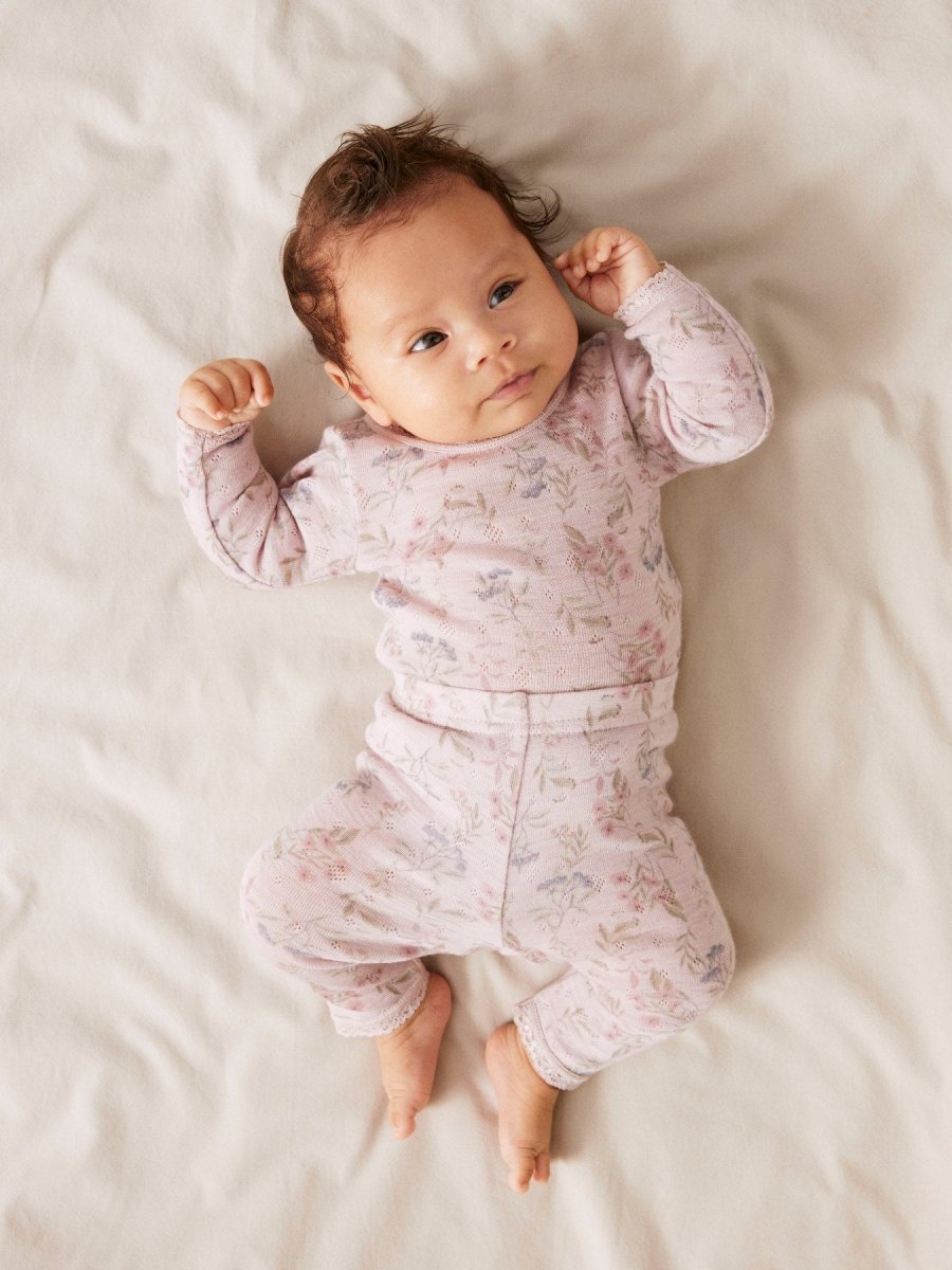 name it baby WANG WOOL Needle Leggings noos - Violet Ice | Flowers &amp; Leafs | Torgunns Barneklær AS