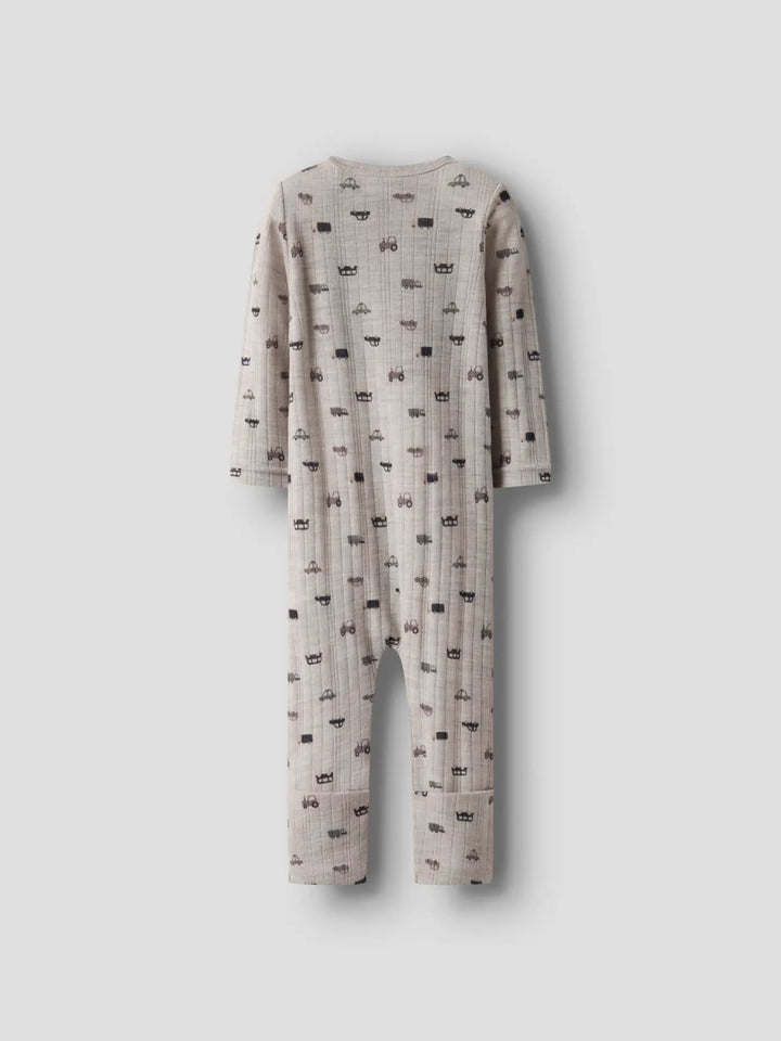 name it baby WANG WOOL NEEDLE NIGHTSUIT NOOS - Nacreous Cloud | Small cars | Torgunns Barneklær AS