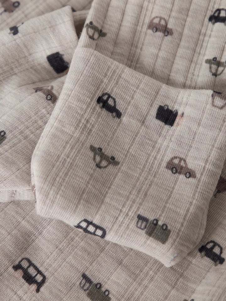 name it baby WANG WOOL NEEDLE NIGHTSUIT NOOS - Nacreous Cloud | Small cars | Torgunns Barneklær AS