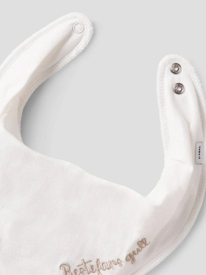 Hvit babykjele med brodert tekst &