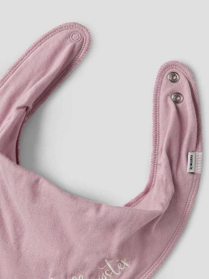 Rosa babykjele med &