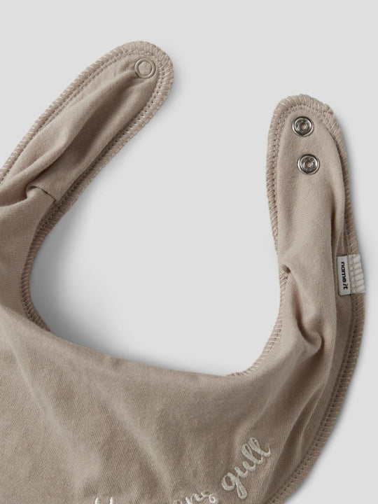 name it baby YATTE Smekke "Mormors gull" - Island Fossil | Torgunns Barneklær AS