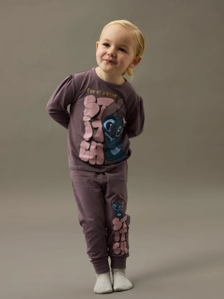 Lilla Stitch-pyjamas for små barn med &