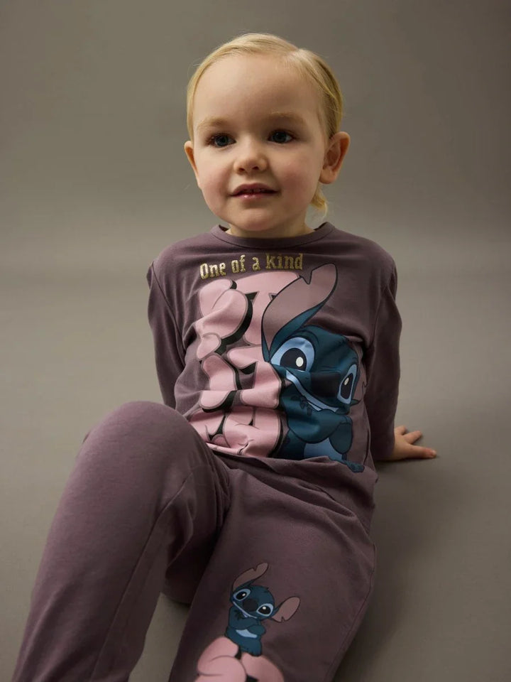 Lilla Stitch-pyjamas for småbarn med &
