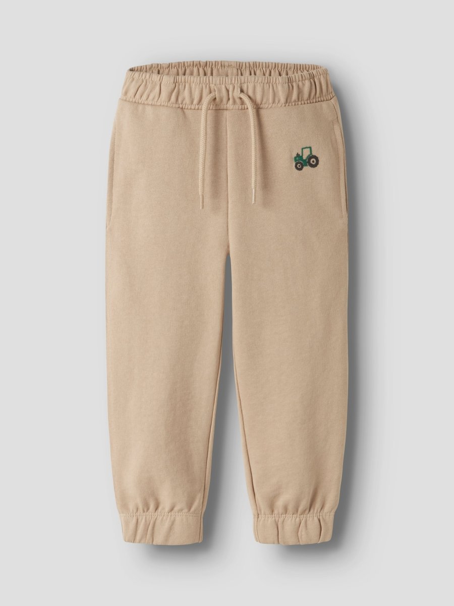 name it mini VALLEN SWEAT PANT - Sesame | Tractor | Torgunns Barneklær AS