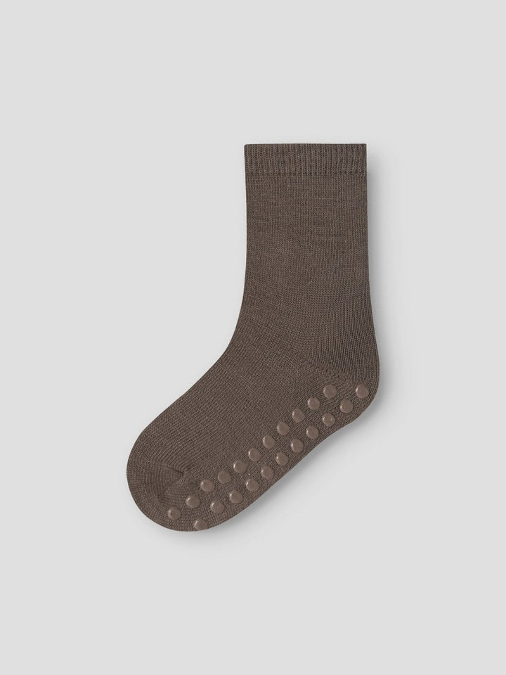 name it mini WAK 2pk Ullsokker med antiskli – Morel / Folkstone Gray | Torgunns Barneklær AS