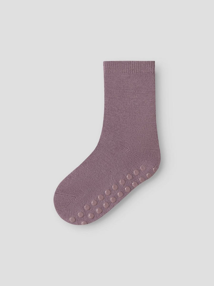 name it mini WAK 2pk Ullsokker med antiskli - Violet Ice / Toadstyle | Torgunns Barneklær AS