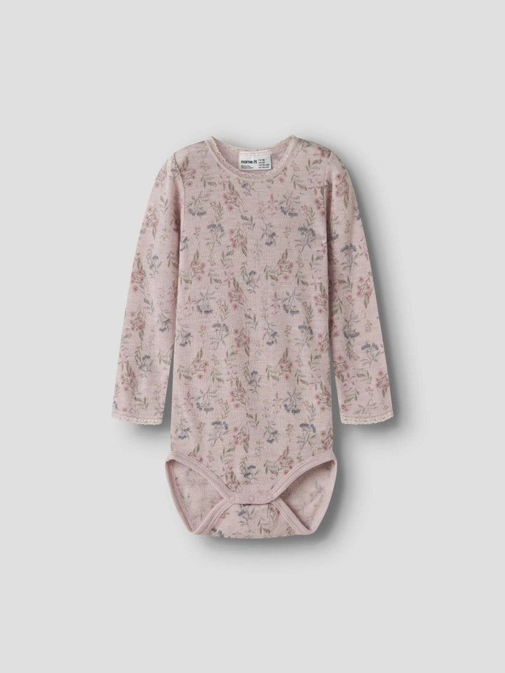 name it mini WANG Ullbody - Violet Ice | Flowers &amp; Leafs | Torgunns Barneklær AS