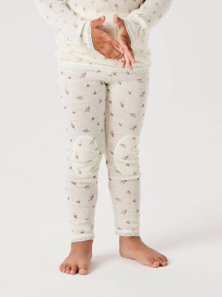 name it mini WANG WOOL NEEDLE LEGGING NOOS - Snow White | Small flowers | Torgunns Barneklær AS