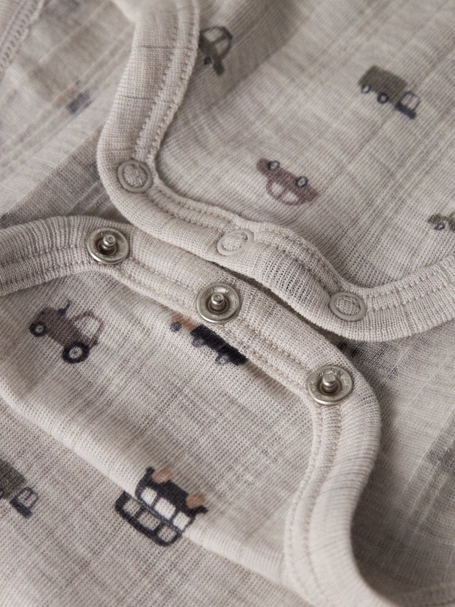 name it mini WANG WOOL NEEDLE LS BODY - Nacreous Cloud | Small cars | Torgunns Barneklær AS