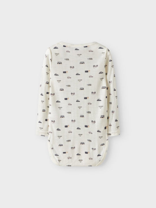 name it mini WANG WOOL NEEDLE LS BODY - Snow White | Small Cars | Torgunns Barneklær AS
