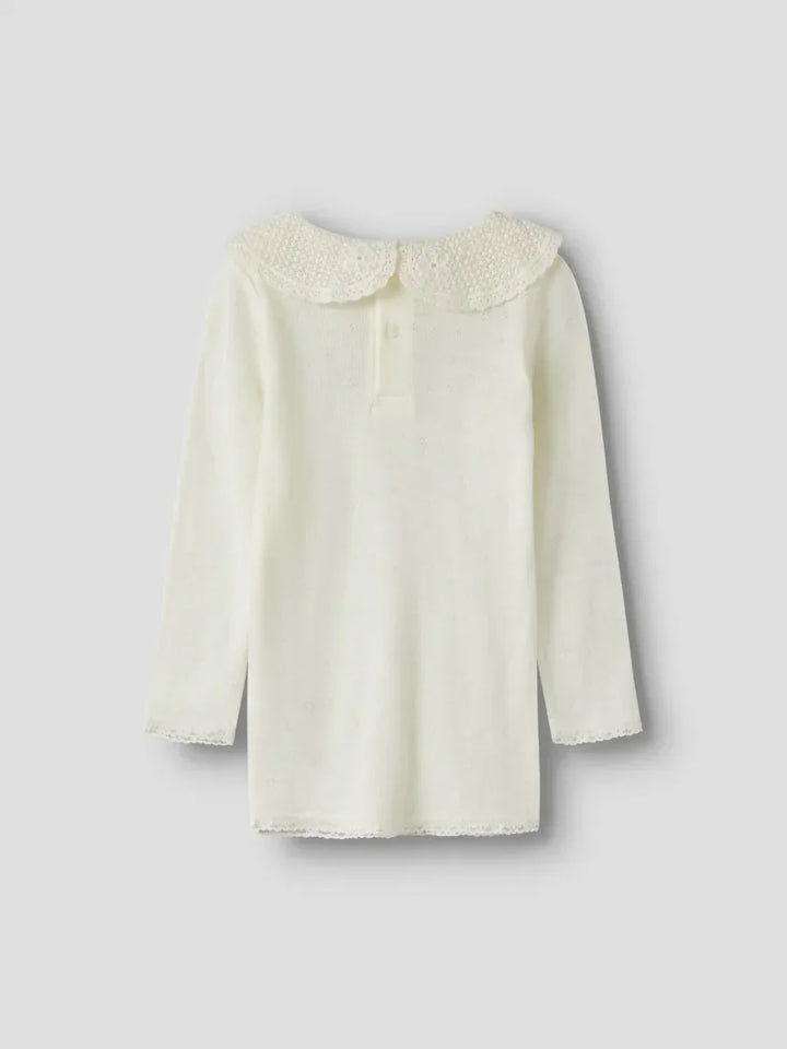 Hvit barnebluse med brodert krage og lange ermer, myk ullkjole for spedbarn og småbarn