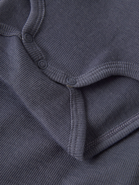 name it baby ULL/SILKE WOSSA RIB LS BODY - Folkstone Gray - Torgunns Barneklær AS