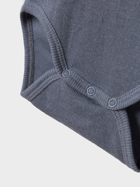 name it mini ULL/SILKE WOSSA RIB LS BODY - Folkstone Gray - Torgunns Barneklær AS