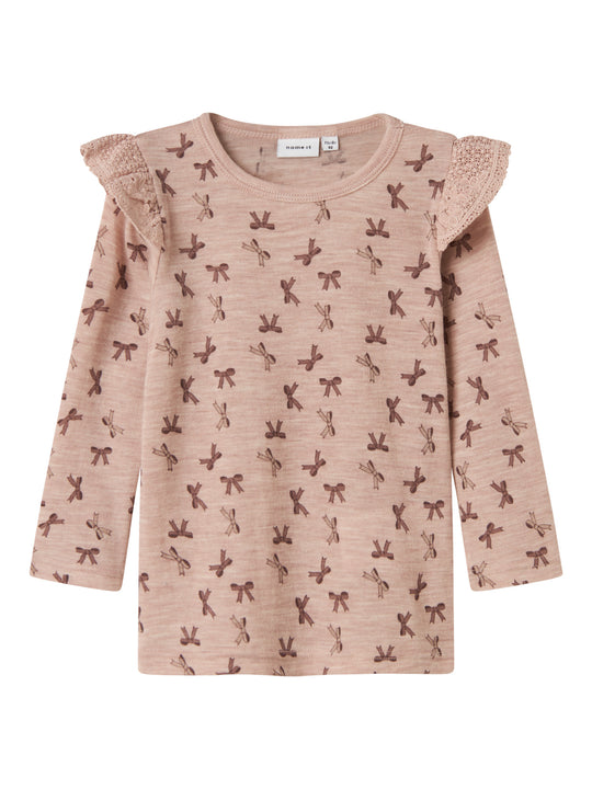 name it mini WANG WOOL RIB LS TOP AOP W/FLOUNCE - Shadow Gray | Bows - Torgunns Barneklær AS
