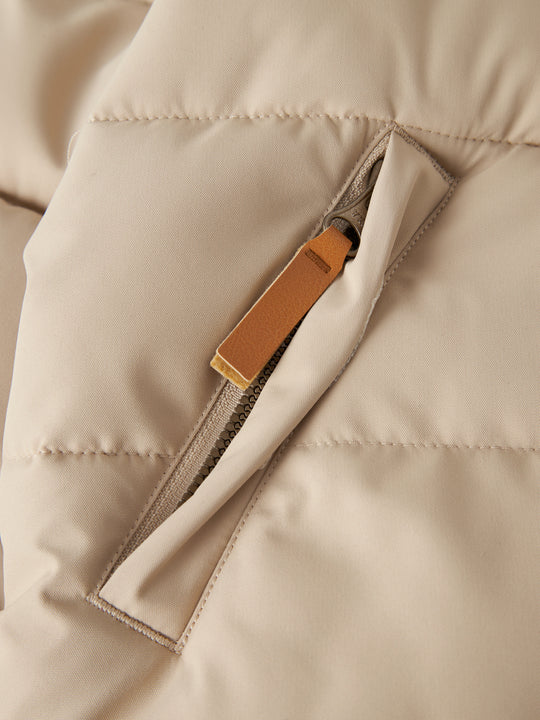 Lil' Atelier Mini LAMEDOW03 PUFFER LONG JACKET - Oxford Tan - Torgunns Barneklær AS