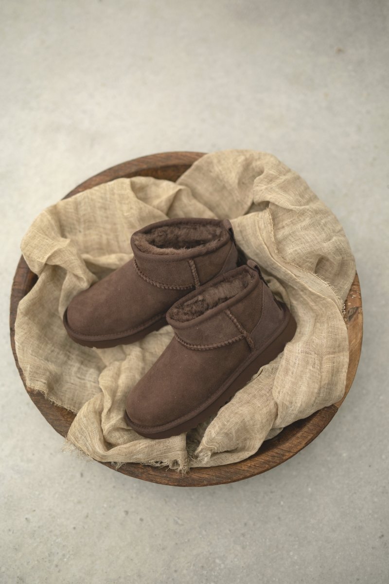 UGG Kids | Classic Ultra Mini – Brown | Torgunns Barneklær AS
