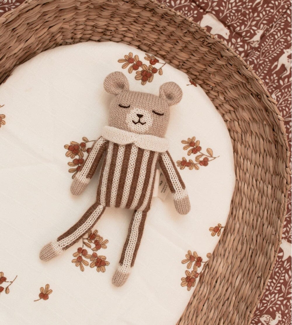Main Sauvage Teddy Knit Toy - Nut Striped Jumpsuit | Torgunns Barneklær AS